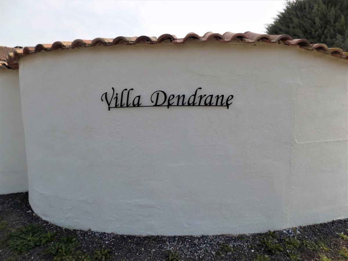 Villa Dendrane Granes Exterior photo